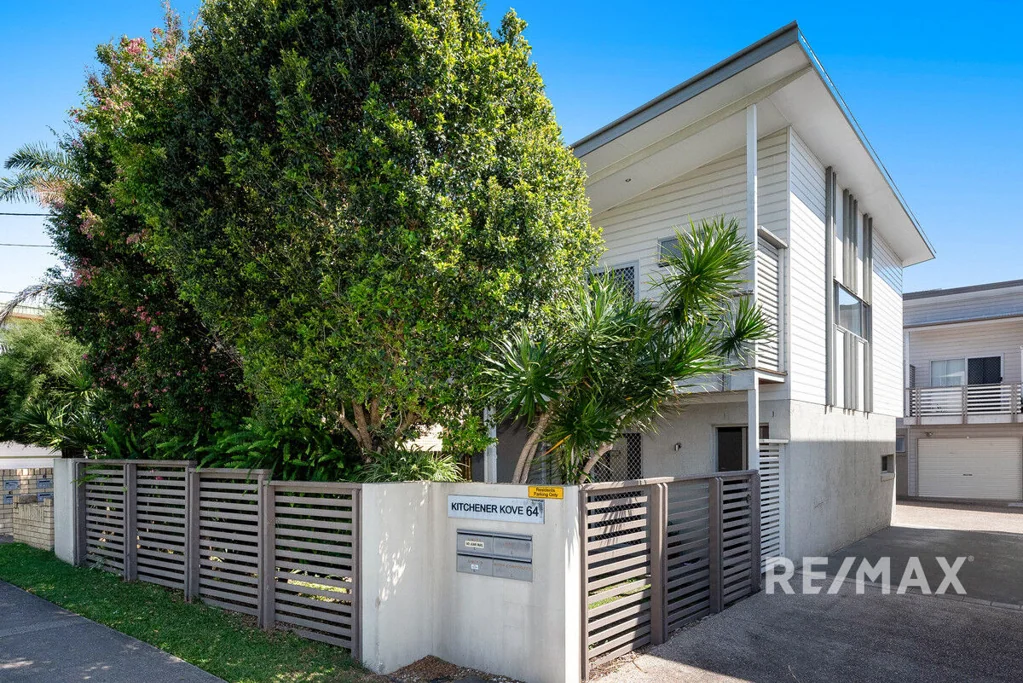1/64 Kitchener Street, Coorparoo, QLD 4151
