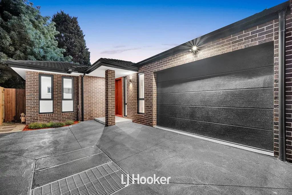 Noble Park 2部屋 Exceptional New Townhouses Offering Style, Space & Sophistication!