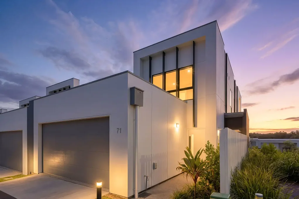 71/7 Lawrence Lyons Place, Kenmore, QLD 4069