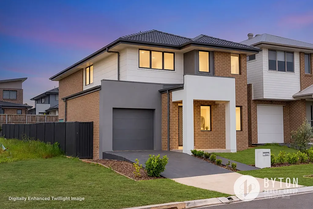 Leppington 5कमरा Near-New Family Living | Beautifully Designed Five-Bedroom Home by Creation Homes