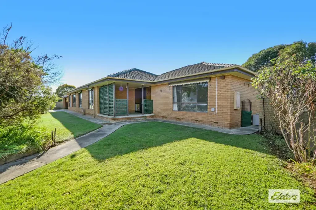 Spacious Family Home with Separate Studio