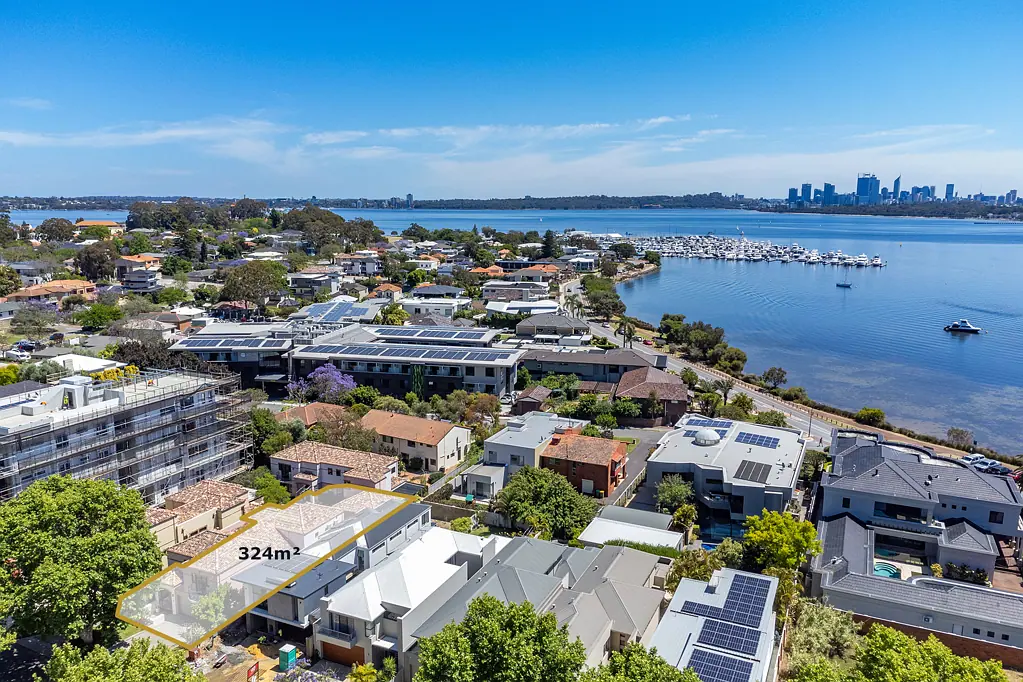 10B Tweeddale Road, Applecross, WA 6153