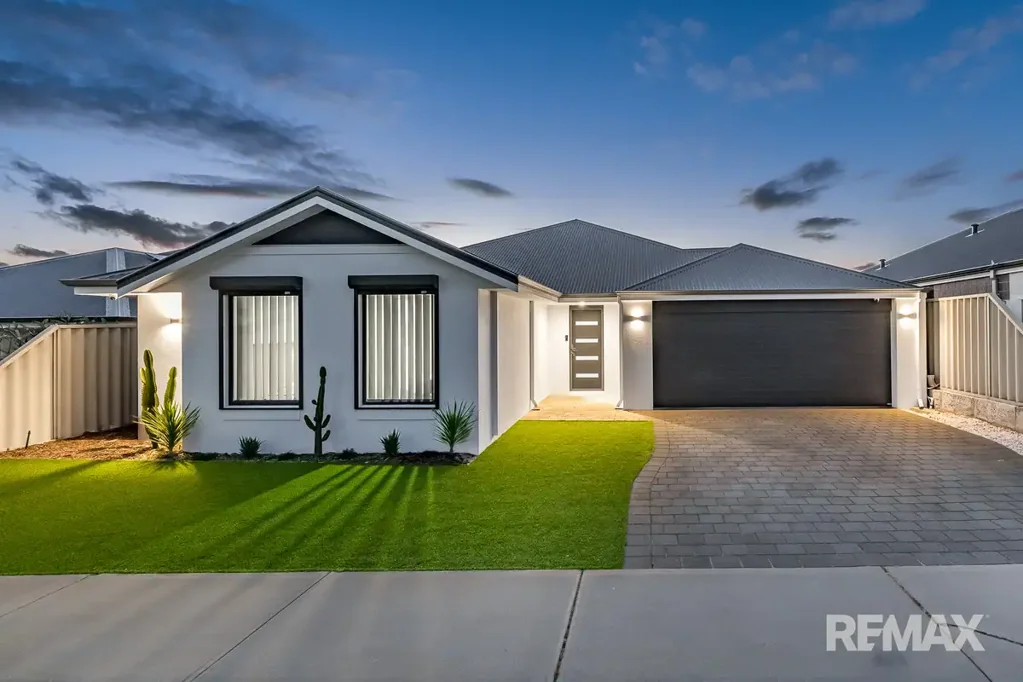 Butler 4Kwarto STUNNINGLY RENOVATED COASTAL HOME