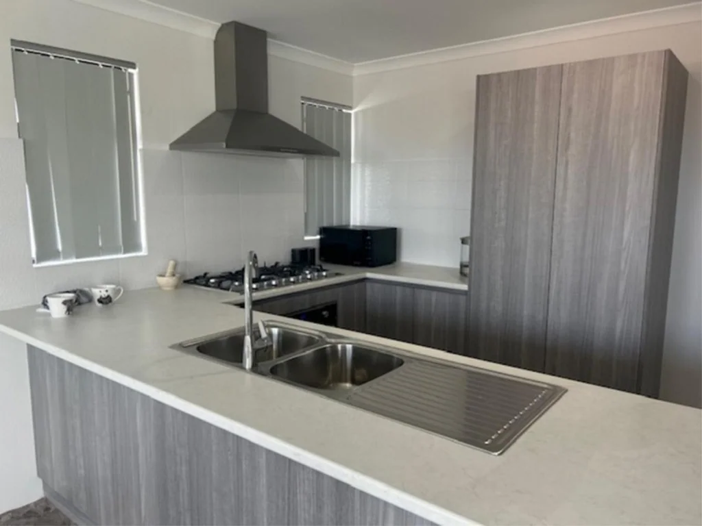 Warwick 3 Bedroom Brand New - Stand Alone!