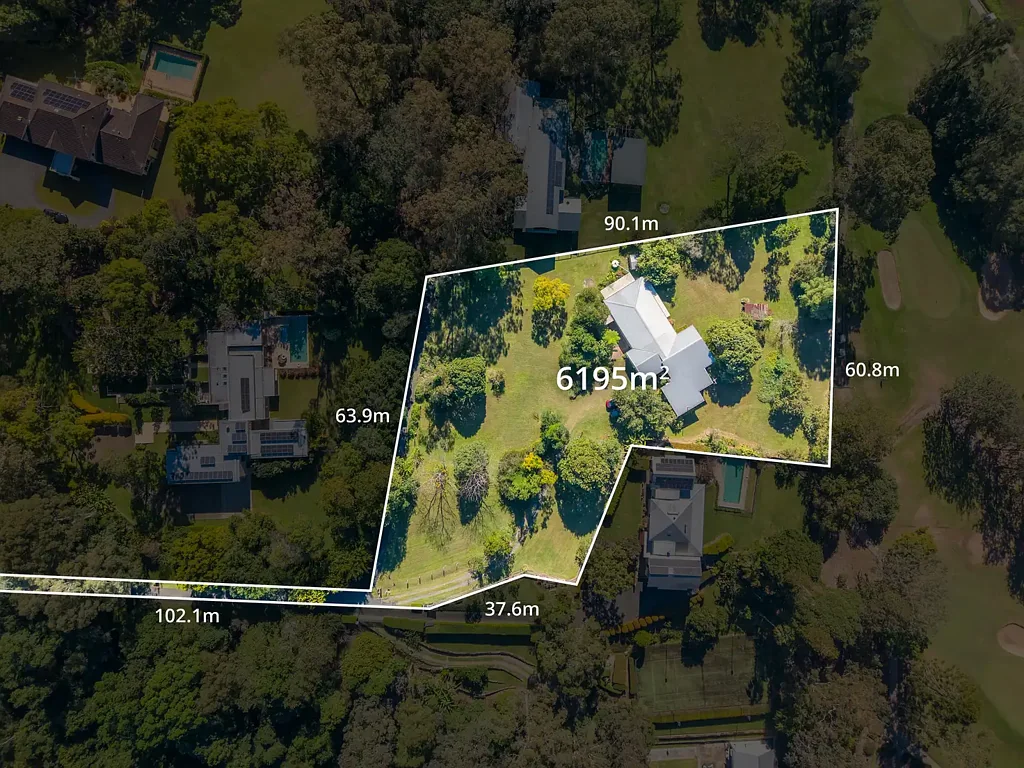 The Gap 5Zimmer A Rare 1.5-Acre Family Estate Held for Over a Century