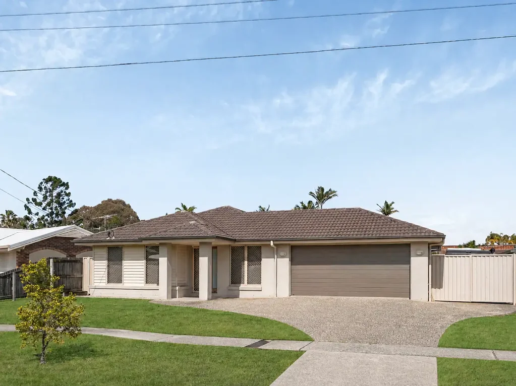 Redcliffe 4ਬੈੱਡਰੂਮ Spacious Modern Family Home on a Large 600m2 Block