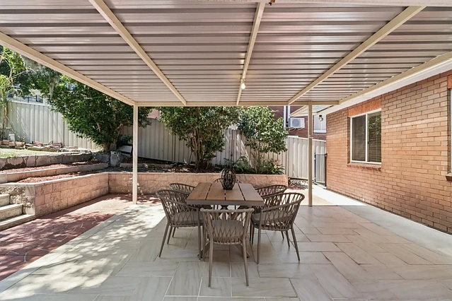 15 Rosebank Crescent Hurstville NSW 2220