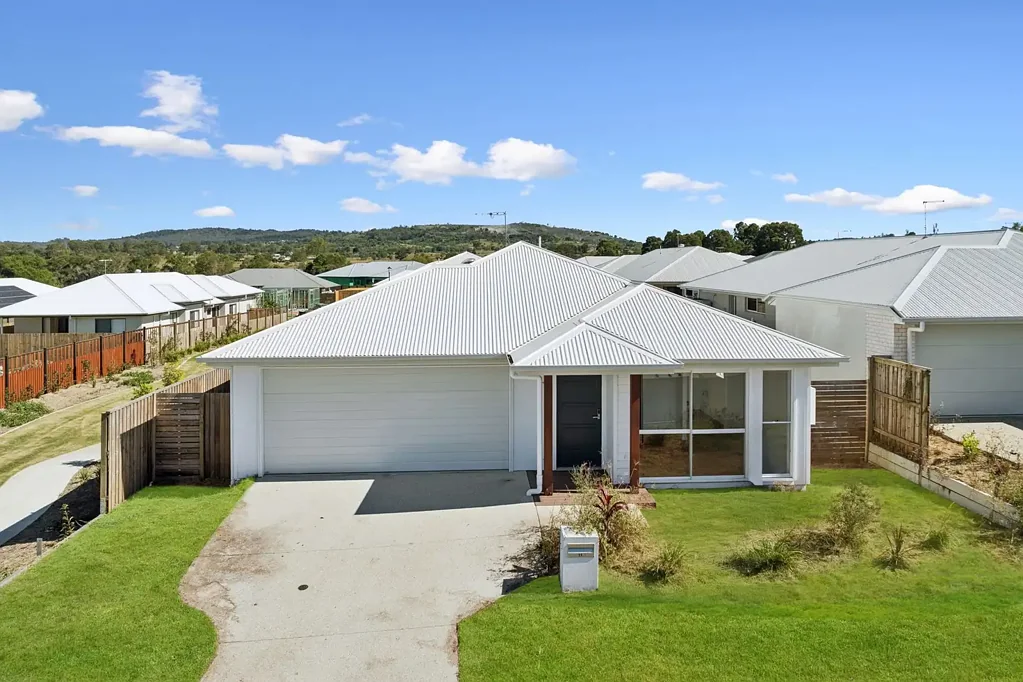 11 Kendall Street, Walloon, QLD 4306