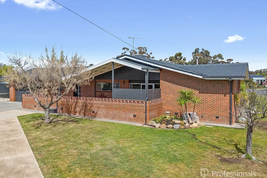 100 Gertrude Street, Maryborough, VIC 3465