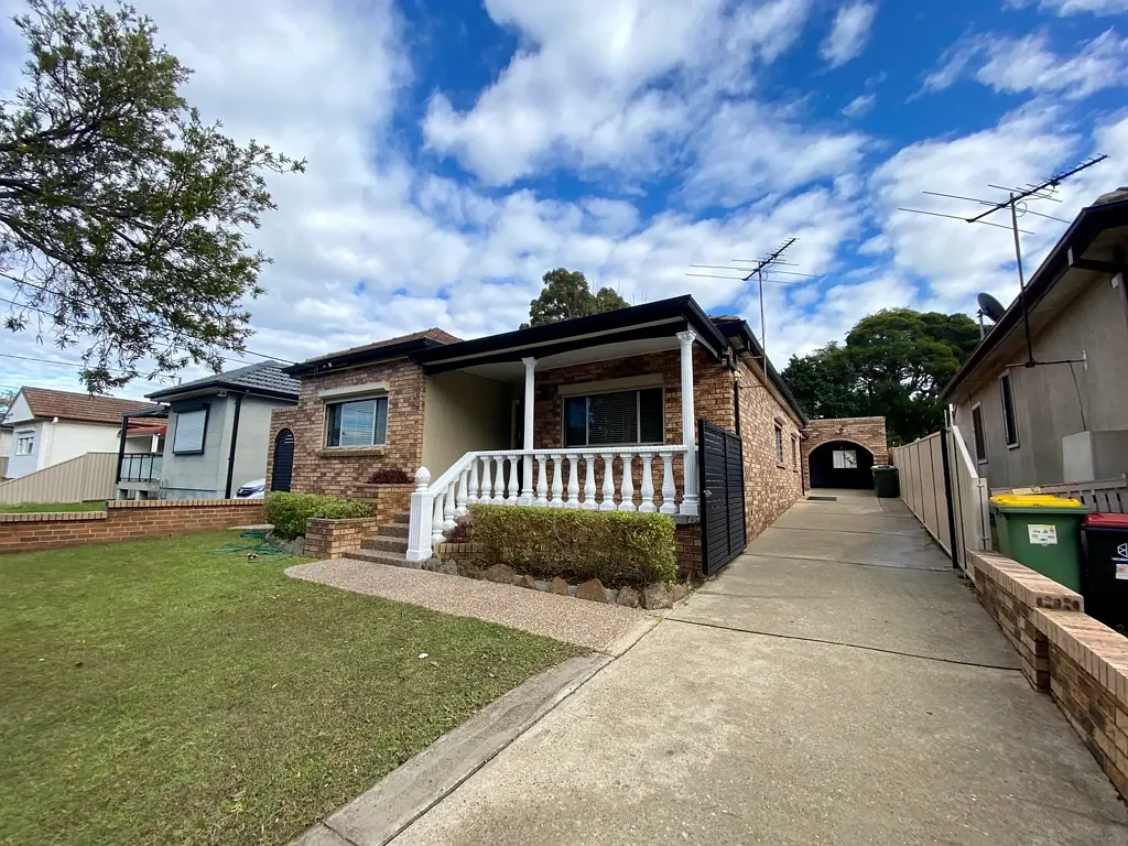 Charming 3 bedroom home with lots of space