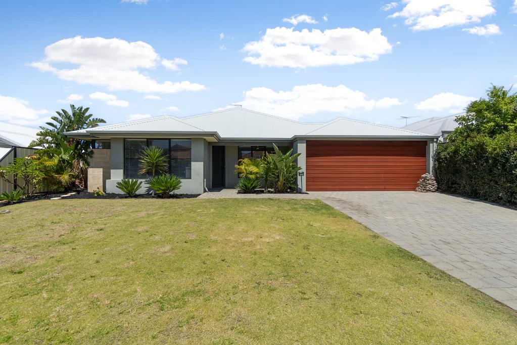 23 Liberty Drive, Clarkson, WA 6030