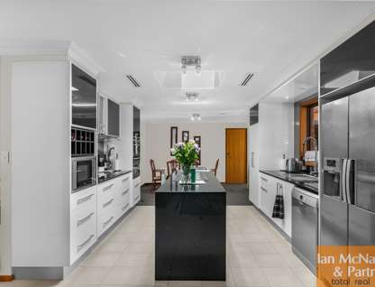 33 Severne Street, Greenleigh, NSW 2620, 5 Bedrooms, 3 Bathrooms, House