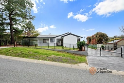 7 Lawrence Close, Macgregor