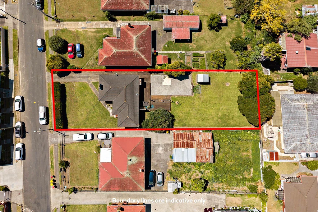 Papatoetoe 2房  Development Opportunity with RC Approvals