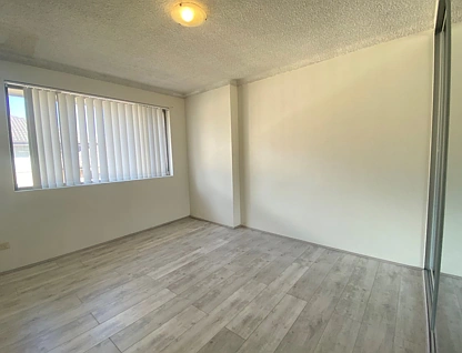 4/27-31 Sheffield Street, Merrylands, Parramatta (Northwest suburbs), 2 chambres, 1 salles de bain, Unit