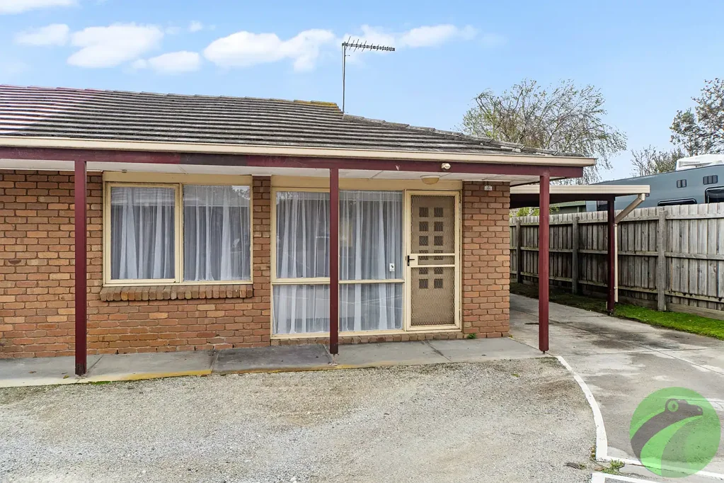 Frankston 1房 时尚一居室单元房，带私人庭院 Stylish 1-Bedroom Unit with Private Courtyard