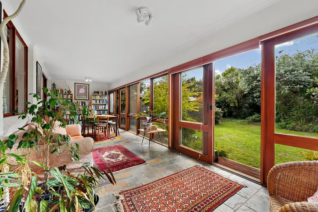 8 Hedley Street, Hackett, ACT 2602