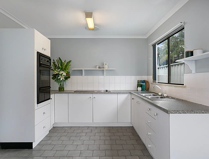 8A Clare Crescent, Berkeley Vale, NSW 2261, 3 rūma, 1 rūma horoi, House