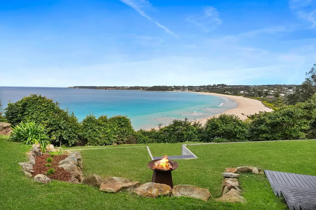 Mollymook Beach 4غرفة نوم The Ultimate Beach House | Location. Lifestyle. Views.