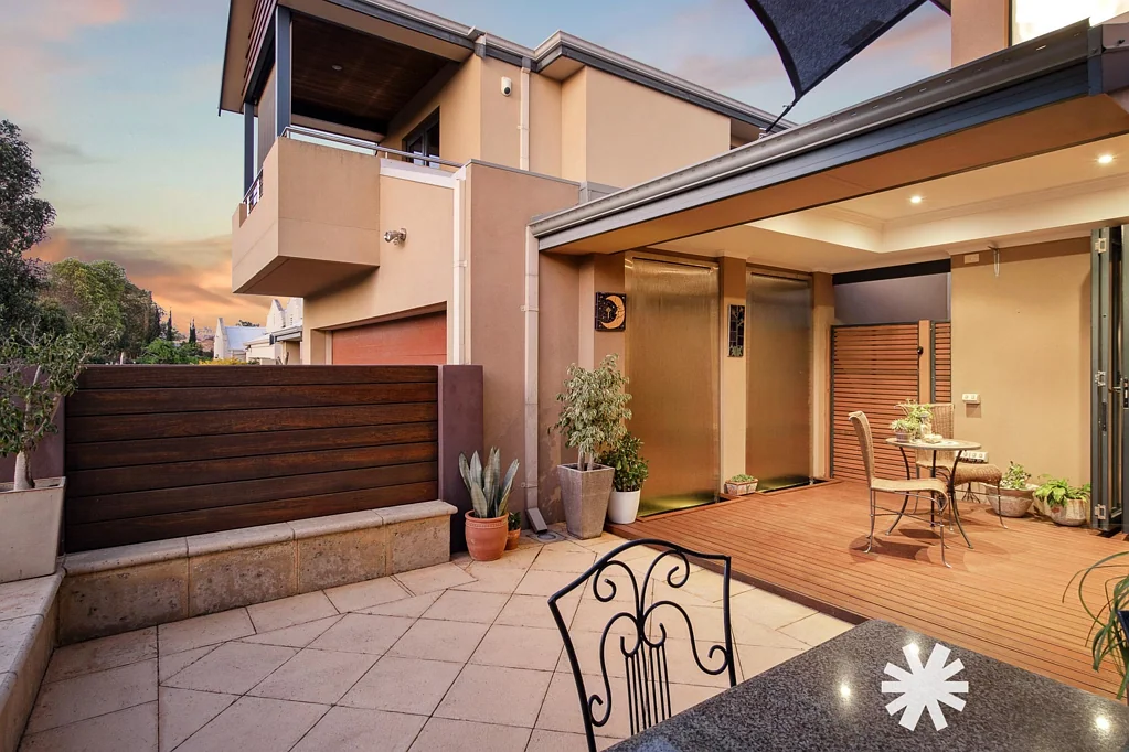 14 Saunders Street, Como, WA 6152