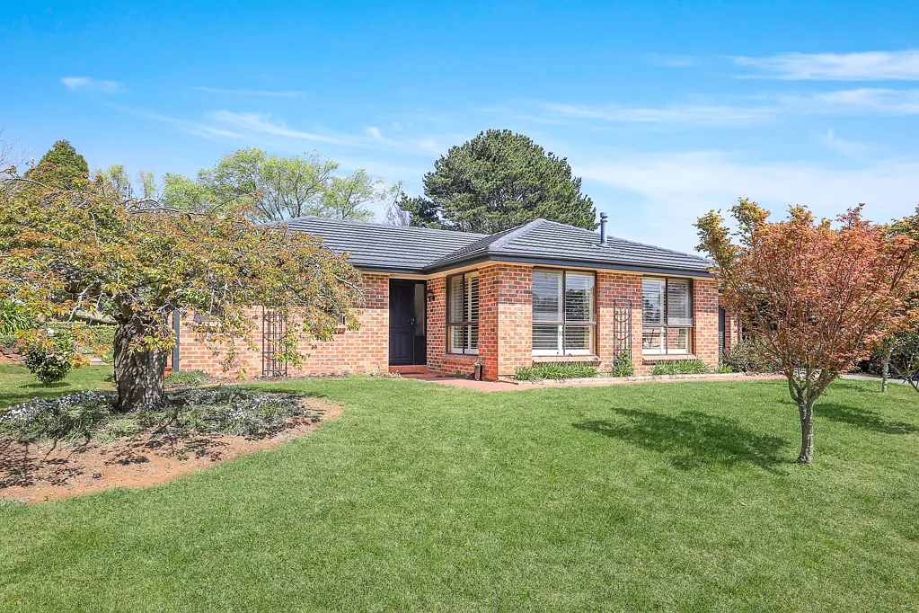 18 Main Street, Robertson, NSW 2577