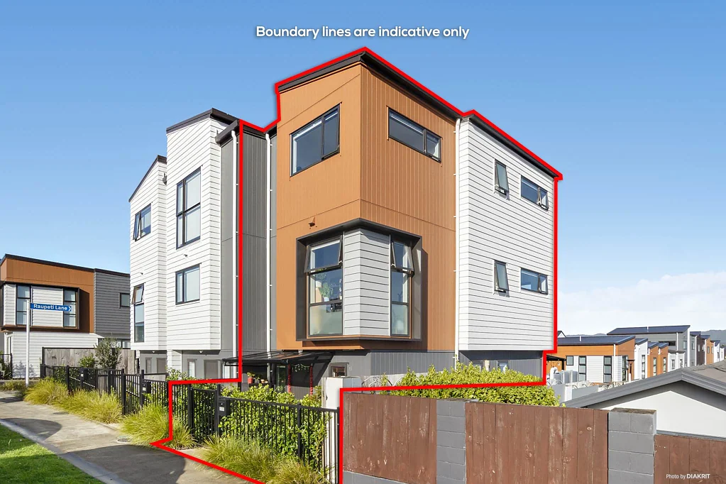 Henderson 3房  Modern, Near-New Living in the Heart of Henderson