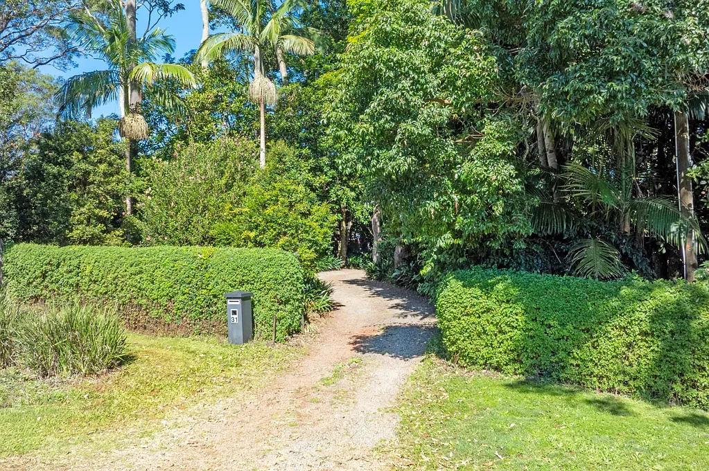 Tamborine Mountain 3ਬੈੱਡਰੂਮ Quaint Cottage on Usable Acre - Close to Village, Schools & Cafes
