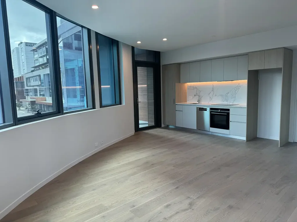 Elegant Unfurnished 1-Bedroom Apartment For Rent