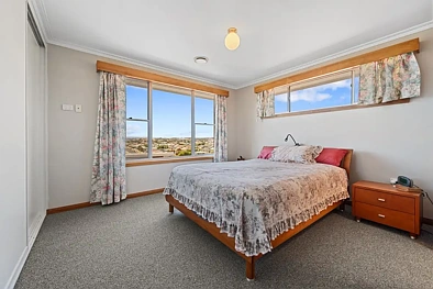 126 George Street, Devonport, TAS 7310, 4 Bedrooms, 3 Bathrooms, House