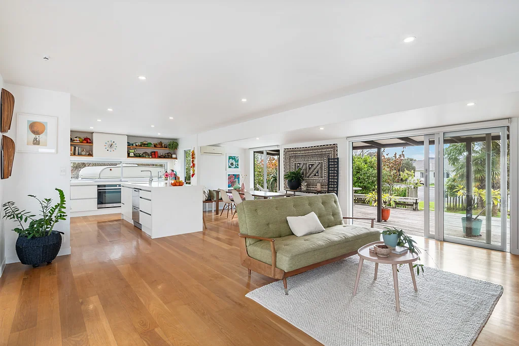 127 First View Avenue, Beachlands, Manukau City, Auckland