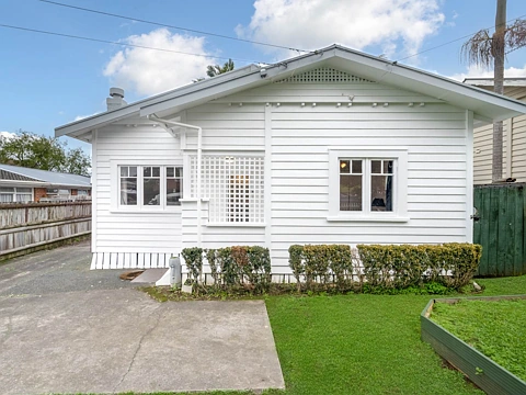 14 Huapai Street, Onehunga, Auckland City, Auckland