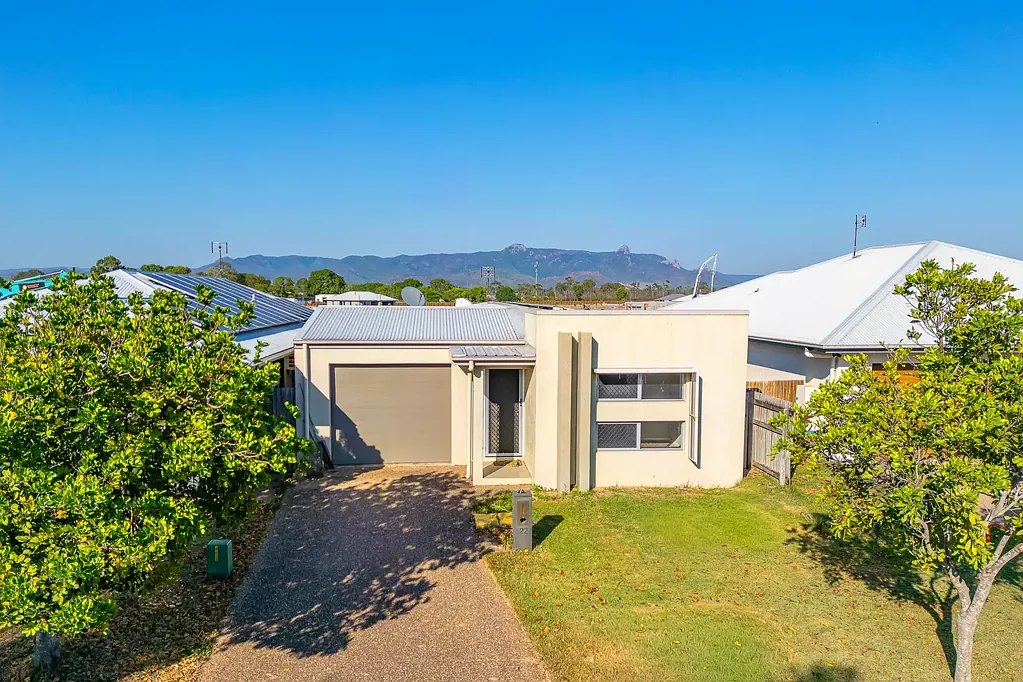 22 Gambia Drive, Rasmussen, QLD 4815