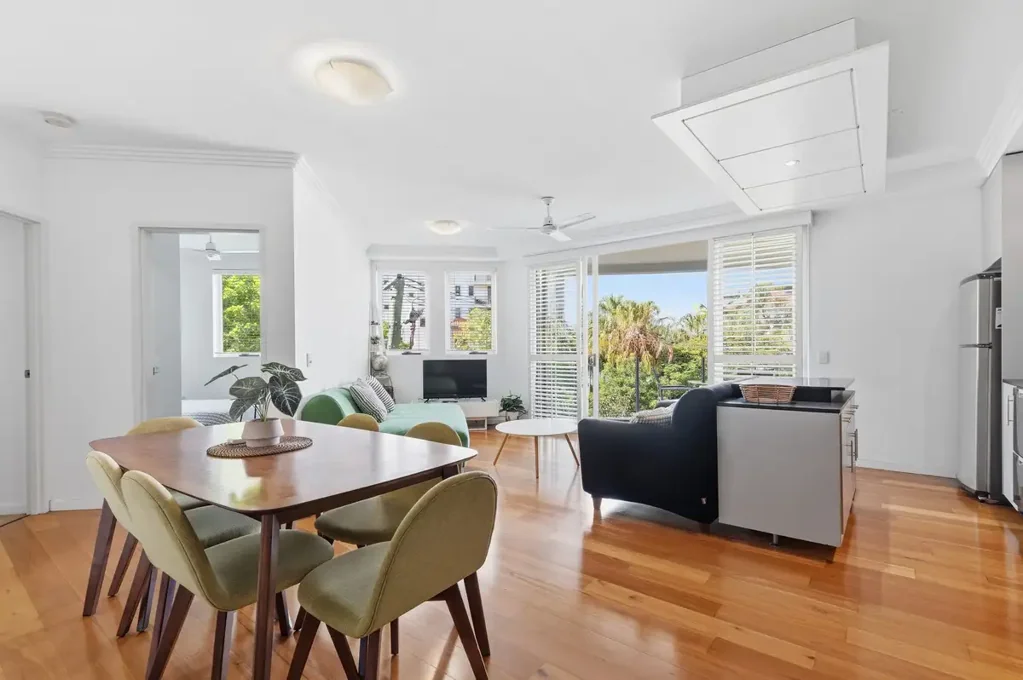 Stylish Riverside Living in the Heart of Newstead