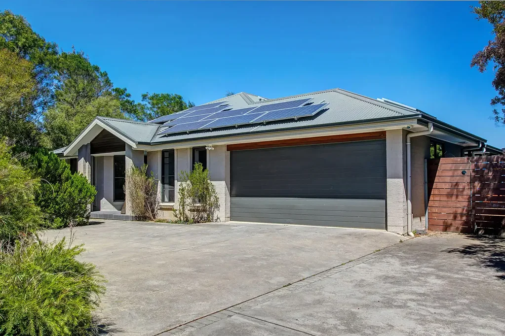 9 Napper Close, Moss Vale, NSW 2577