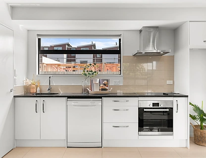 70A Burke Street, Addington, Christchurch, 3 Kuwarto, 2 Banyo, Townhouse