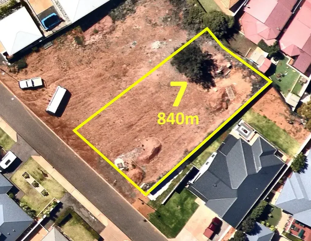 7 Purna Place, Hannans, WA 6430