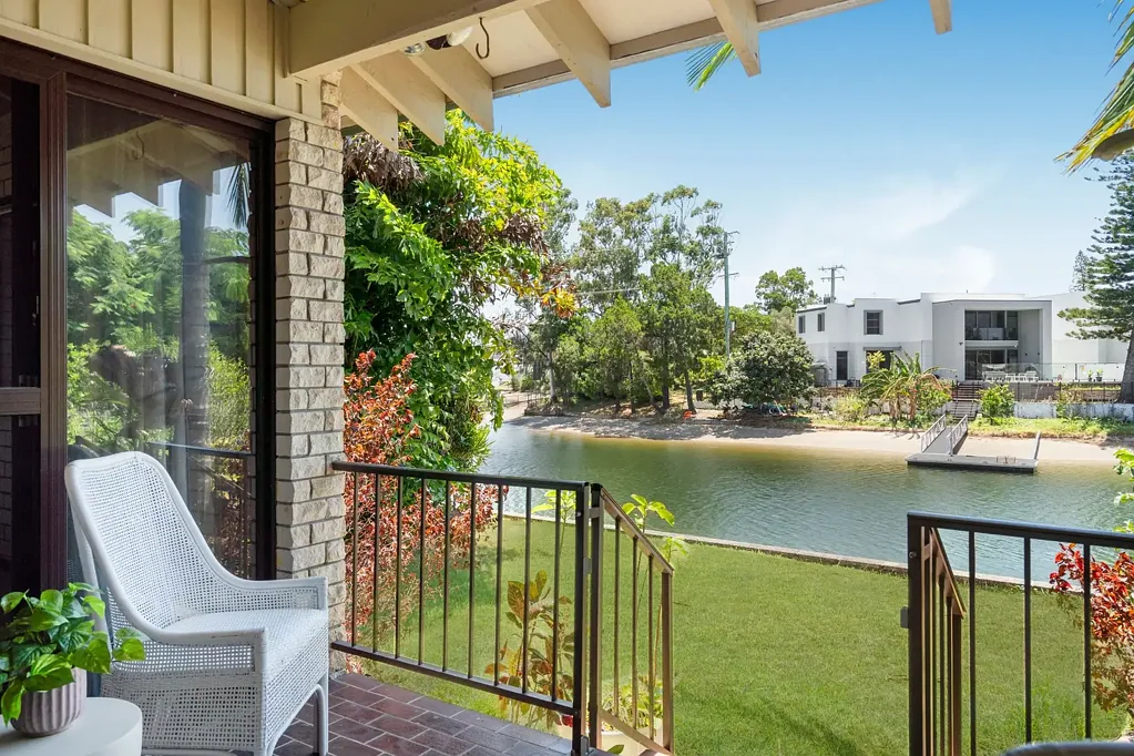 3/59 Hooker Boulevard, Broadbeach Waters, QLD 4218