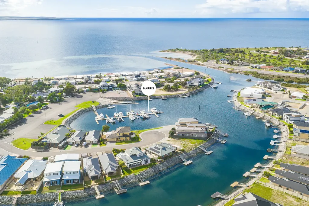 Tumby Bay  Marina berth offering in Tumby Bay...