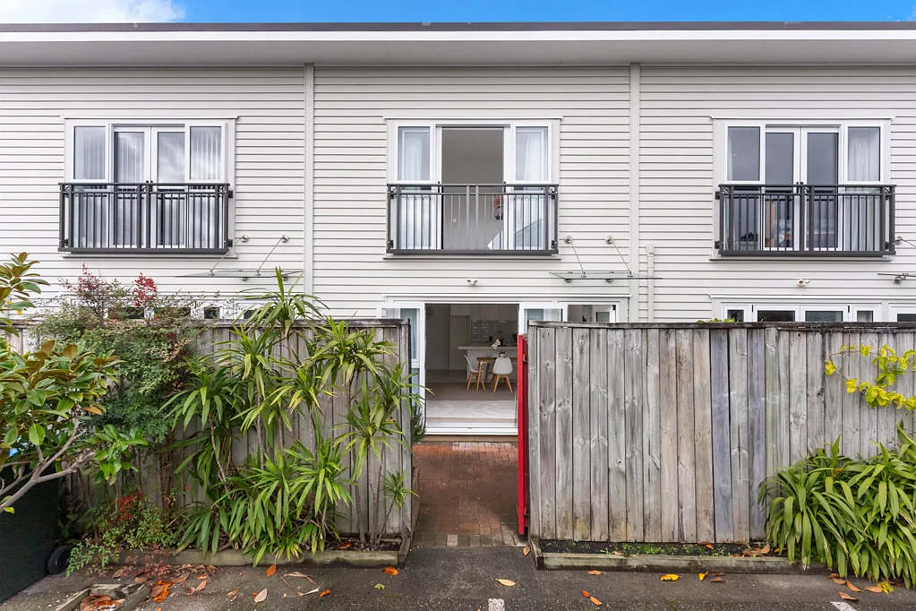 37/99 Mays Road, Onehunga, Auckland City, Auckland