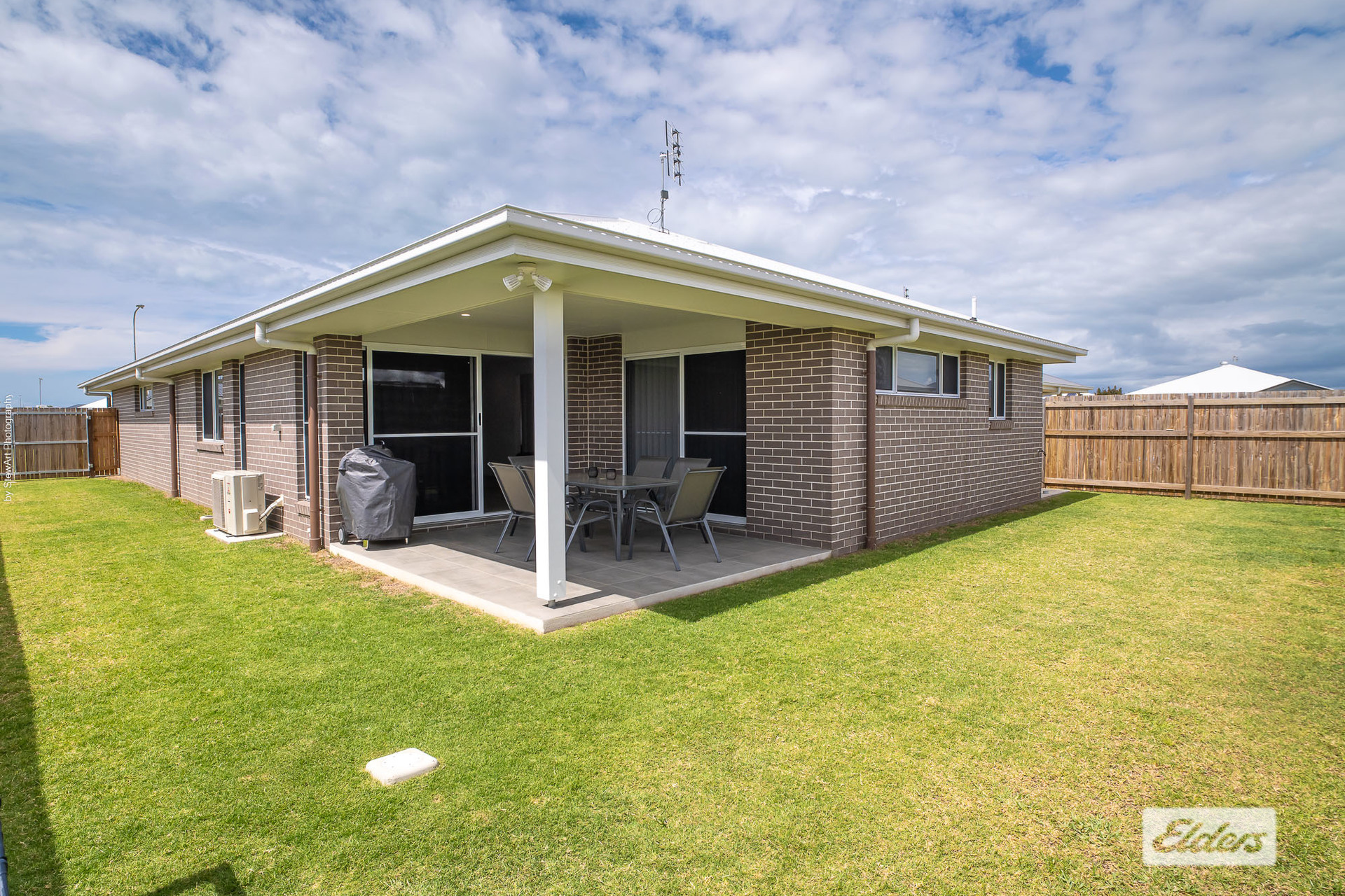 4 LUCINDA WAY, ELI WATERS QLD 4655, 0 غرف, 0 حمامات, House