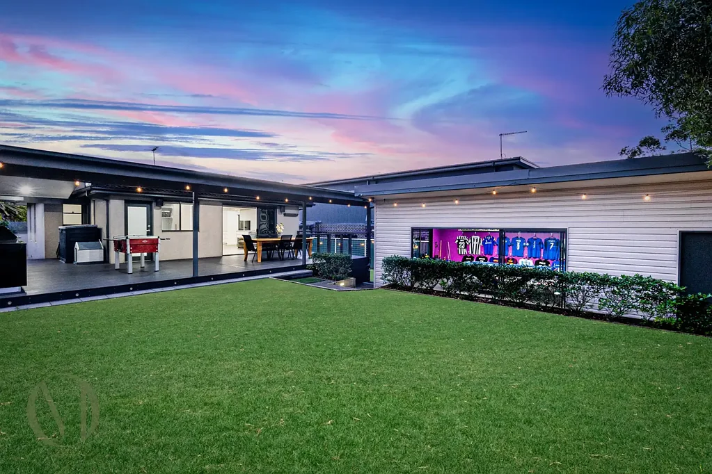 Ermington 4ਬੈੱਡਰੂਮ Live the Difference: Premium Brick Home with Entertainer's Appeal