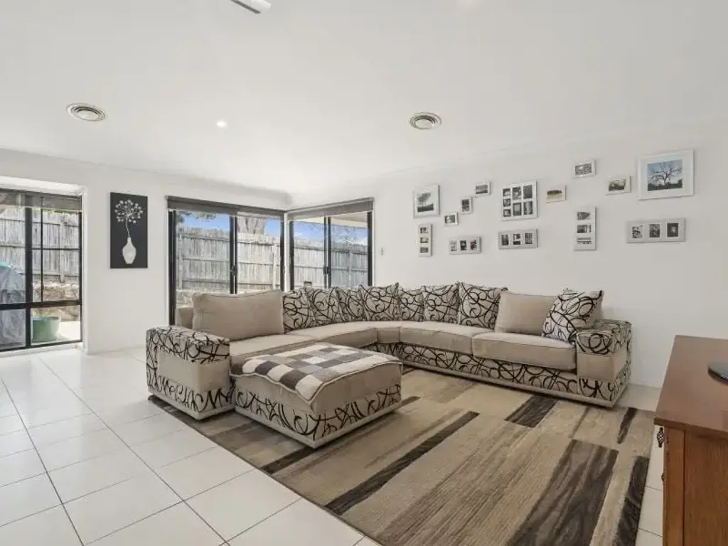 North Boambee Valley 4房  Room for the Boat, Caravan & the Whole Family!