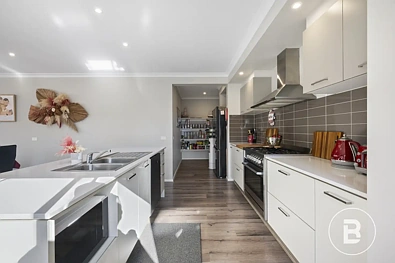 8 Gingella Circuit, Ballan, VIC 3342, 4 slaapkamers, 3 badkamers, House