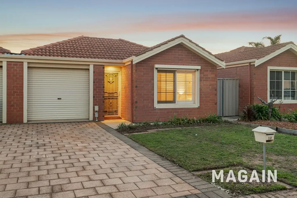 10 Cutlass Walk, Seaford Rise, SA 5169
