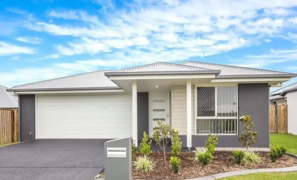 Caboolture 4ਬੈੱਡਰੂਮ NEW HOME & LAND WITH 4 BEDROOMS & 3 LIVING AREAS!!!