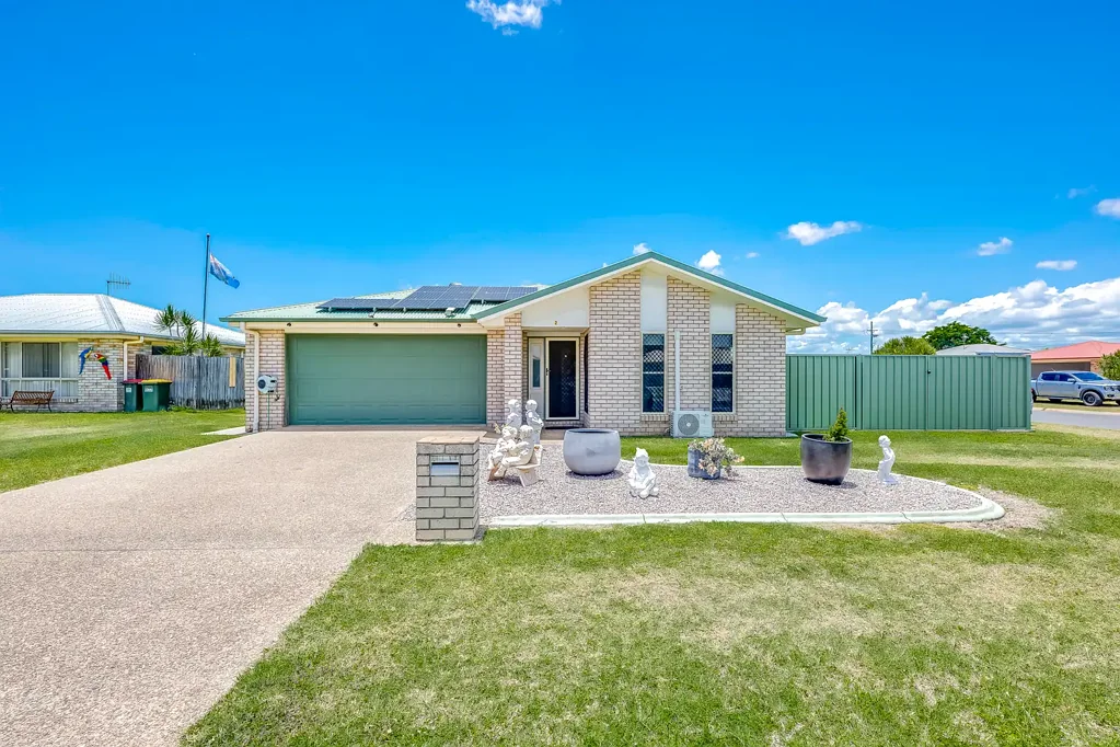 2 Blake Court, Thabeban, QLD 4670