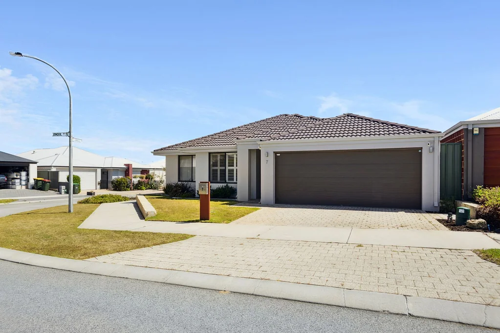 7 JONQUIL STREET, Eglinton, WA 6034