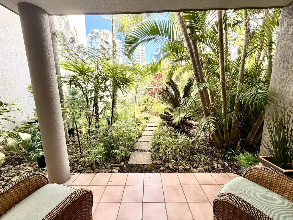 La Joya - Fabulous Little Gem Near the Beach!