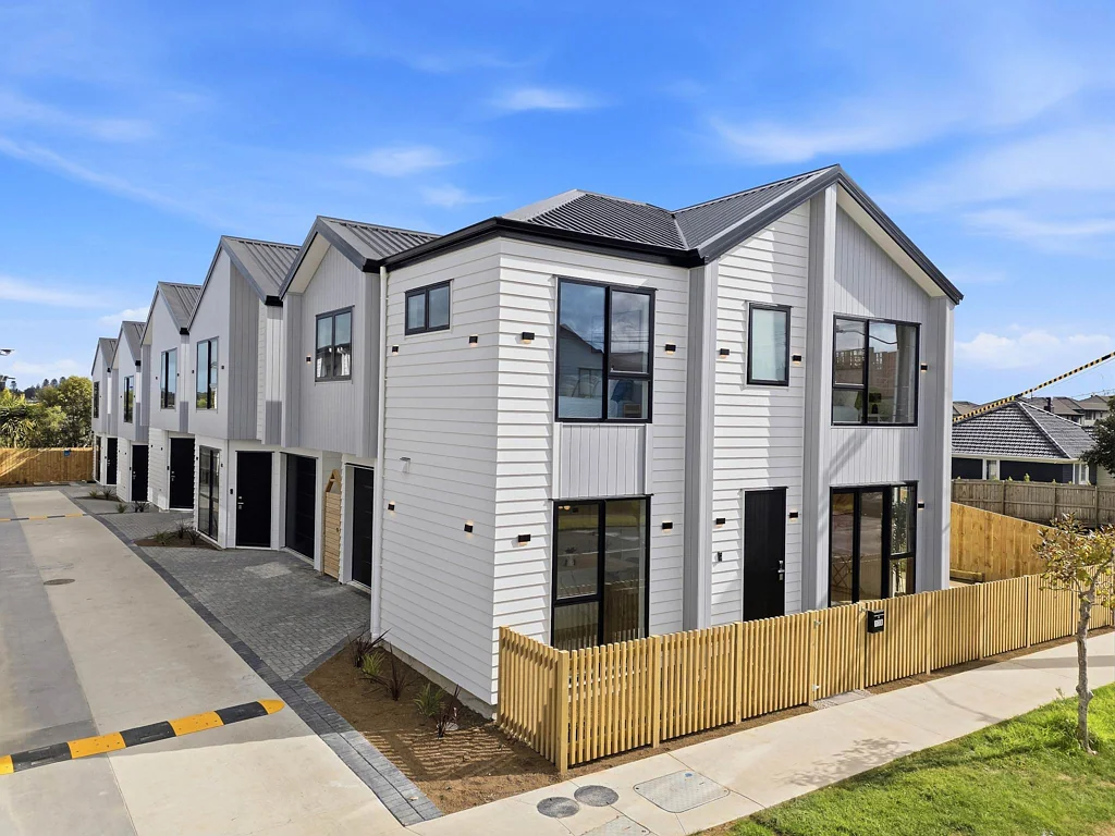 Manurewa 4房  Spacious Freehold - Standalone Family Home