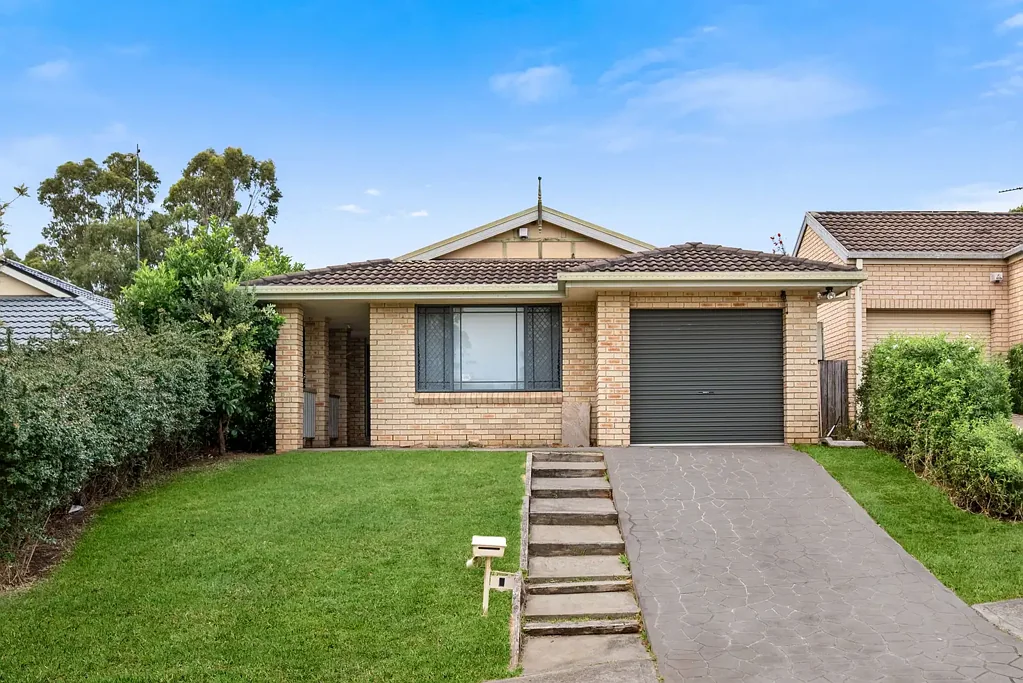 3 Burkhart Place, Minto, NSW 2566